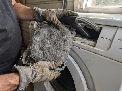 Cleaning Dryer Lint Trap service in Lynwood, CA